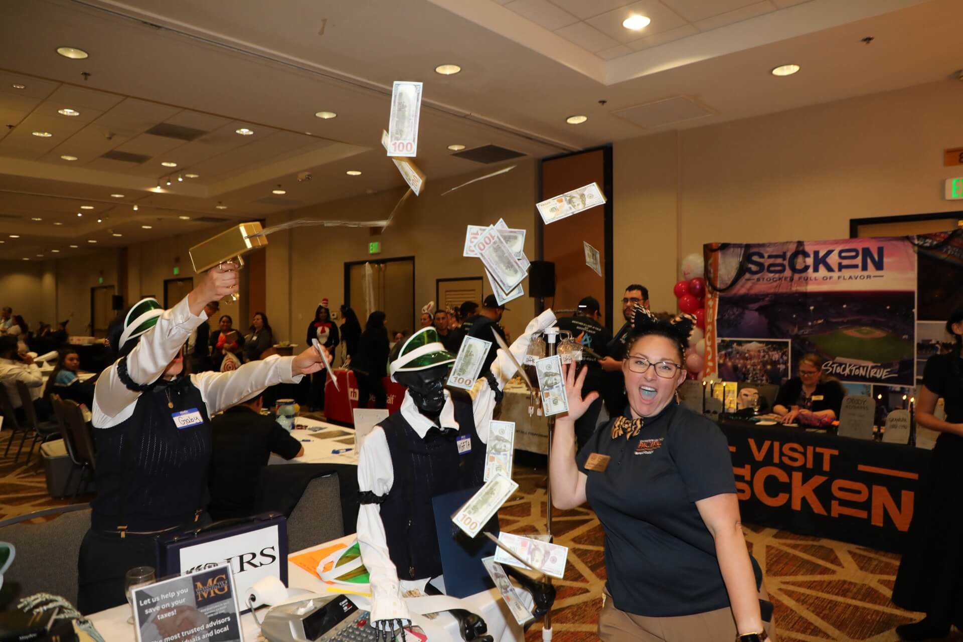 View Gallery for October Spooktacular Tradeshow Mixer - open in a new tab